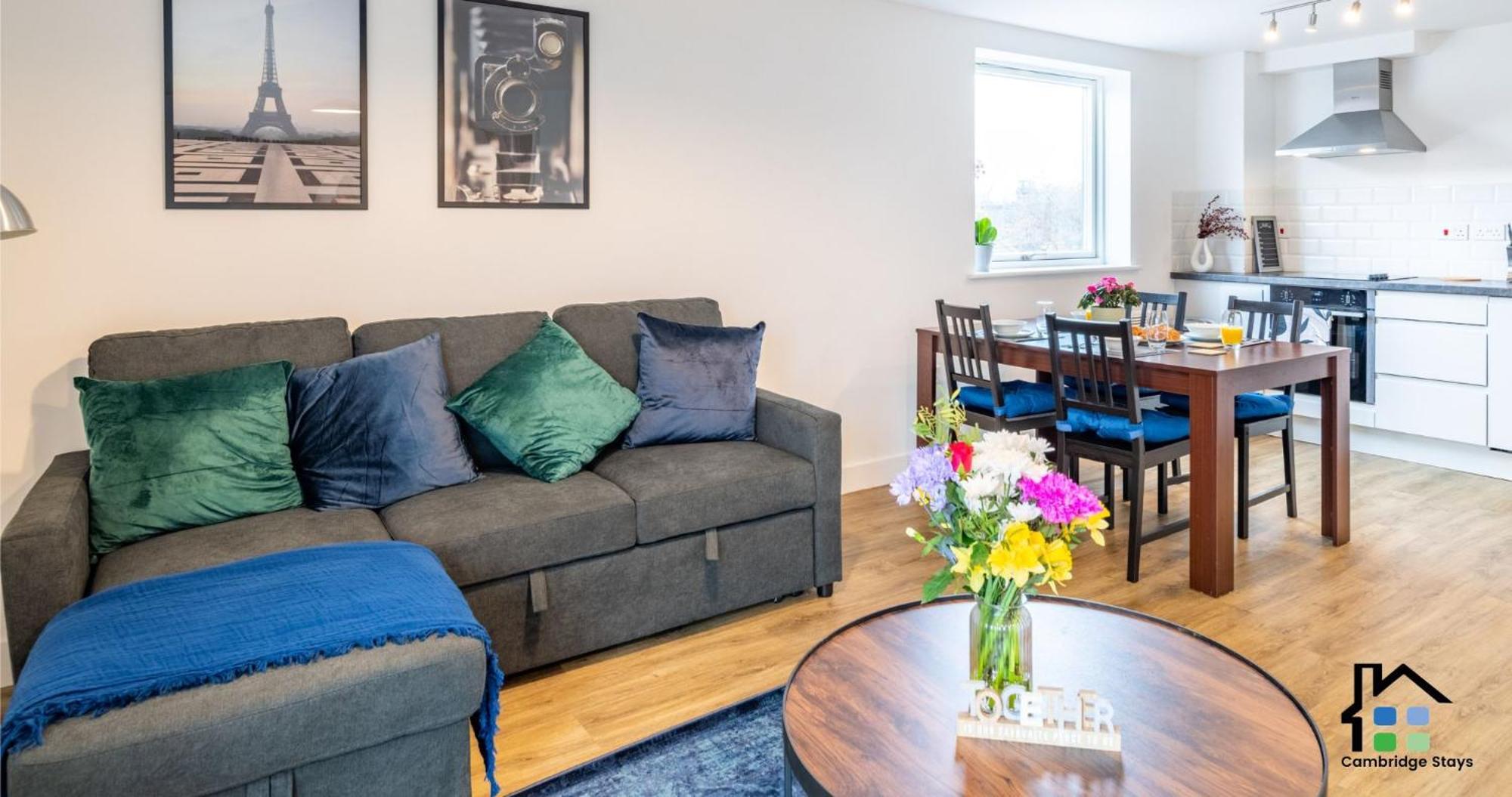 Cambridge Stays Riverside Apart Hotel With 2Br Flats At The City Centre-Parking-Balcony الغرفة الصورة